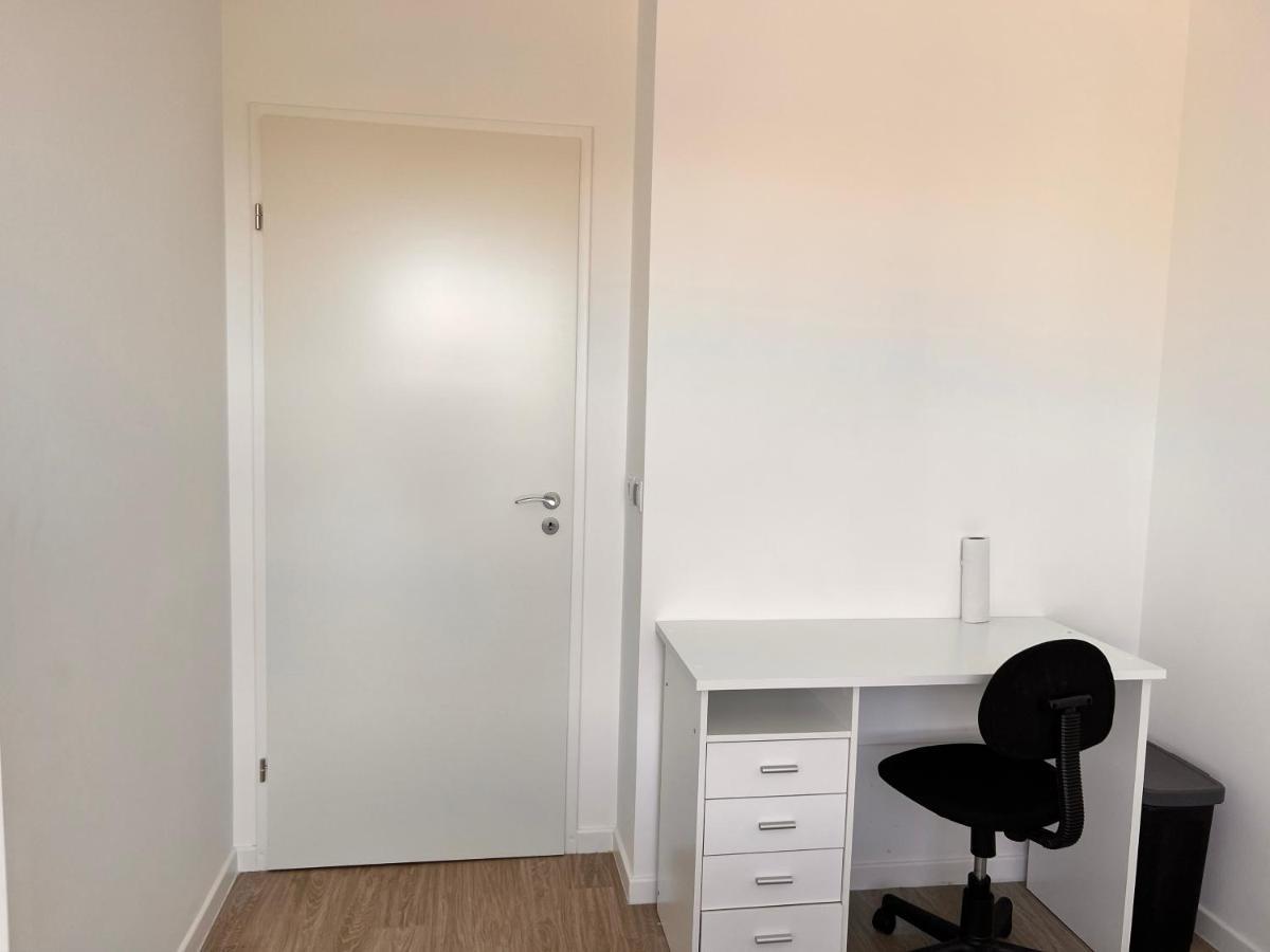 Chambre Privee Dans Un Appartement A 37 Min De Champs Elysees Sartrouville Exterior photo